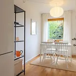 Strandnahe Gartenwohnung An Der Kieler Foerde Apartmán