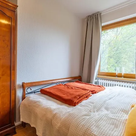 Apartamento Strandnahe Gartenwohnung An Der Kieler Foerde