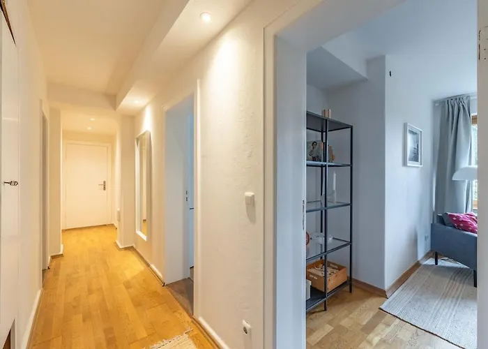 Strandnahe Gartenwohnung An Der Kieler Foerde Apartamento *