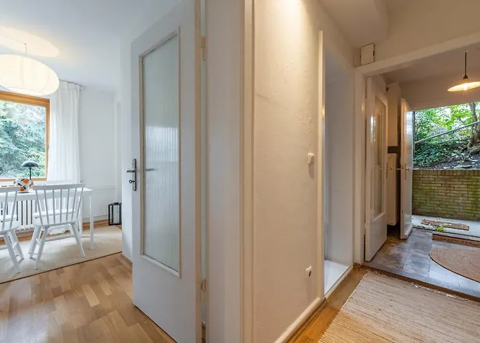 Apartamento Strandnahe Gartenwohnung An Der Kieler Foerde Heikendorf