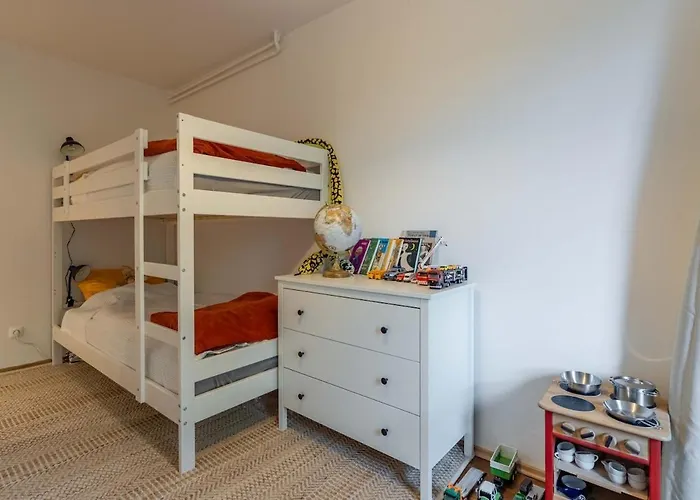 Strandnahe Gartenwohnung An Der Kieler Foerde *