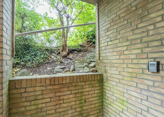 Strandnahe Gartenwohnung An Der Kieler Foerde Apartamento *