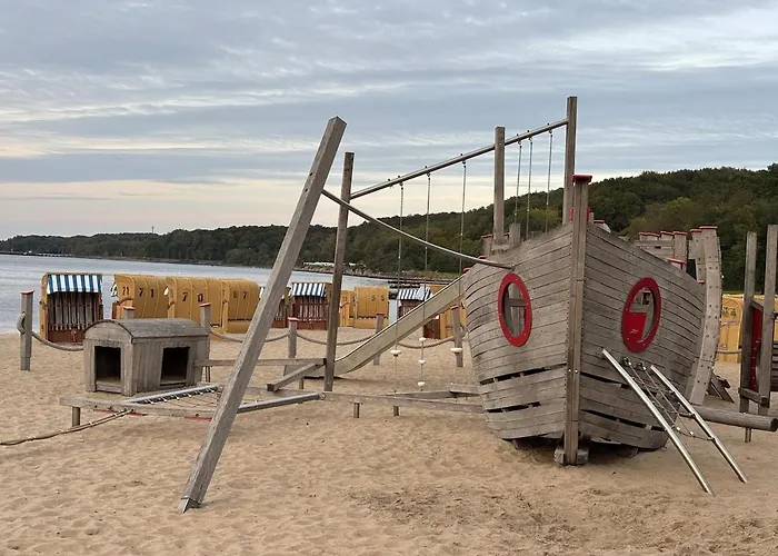 Strandnahe Gartenwohnung An Der Kieler Foerde *
